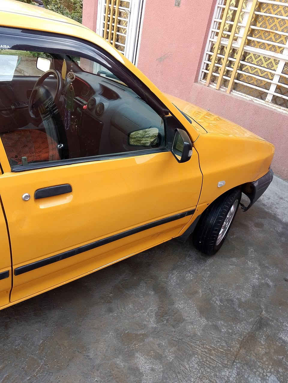 سايبه البيع موديل 2018 بيه جاملق مبدل ولباب مرشوش بس مال الصايق السعر 44 وبيه مجال هاذه رقم تليفوني *********** مكاني كربلاء حي العباس سنويه بسمي مداور ثاني يوم
