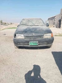 كاديت محرك 18للبيع او مراوس موديل 1991 سنويه بيضه وبيها واجها شرط تحوي...