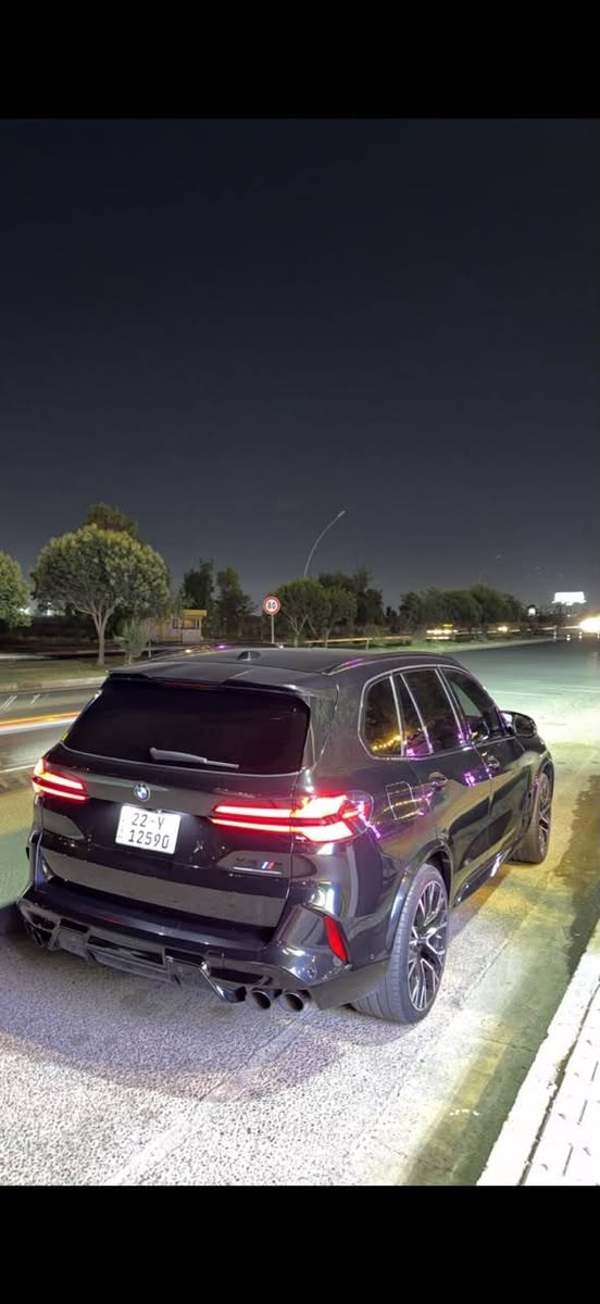 السلام عليكم ورحمة الله وبركاته
BMW X5 M Competition 2024 
كلين تايتل وارد كندي مكفوله السيارة من السرقة من الانتربول السيارة جديدة ومعروفة مواصفات الكومبتشن ما يحتاج احجي
 ماشية 32000 رقم شمالي اربيل تحويل ثاني يوم
رقم ***********
