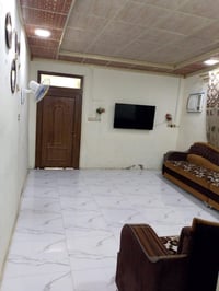 بيت للبيع • مكانة العرصة قرب شارع المركز • مجهز