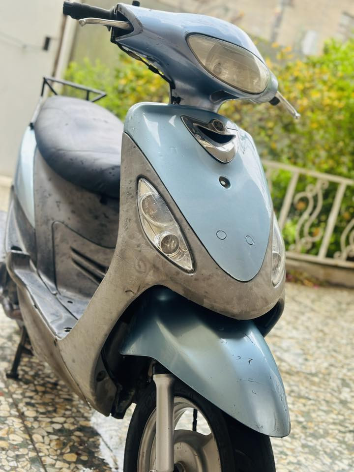 سلام عليكم ورحمة الله وبركاته ماكس منغولي للبيع دراجة بلاديه محرك مكفول السعر 400وبيهه مجال مكاني بغداد الكمالية الرقم *********** اوراقها كلها موجودة
