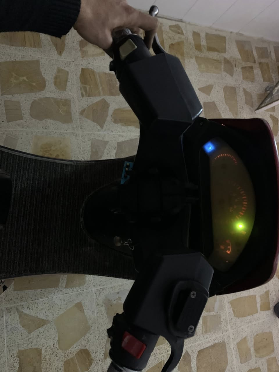 دراجه مرزي مكينه 125 cc مكينه نضيفه شلعه ومعدل نكره سلف كهربائيات شغاله  ماناقصها شي  تركب وتمشي السعر 420 الف  شادلها هورن سيدان وفلاش ميموري  مع الدراجه


**إذا كنت صاحب هذا الإعلان وتريد حذفه لأي سبب، رجاءا أرسل رسالة إلى الدعم الفني**