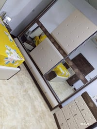 غرفة نوم • نظيفه • شبه جديد