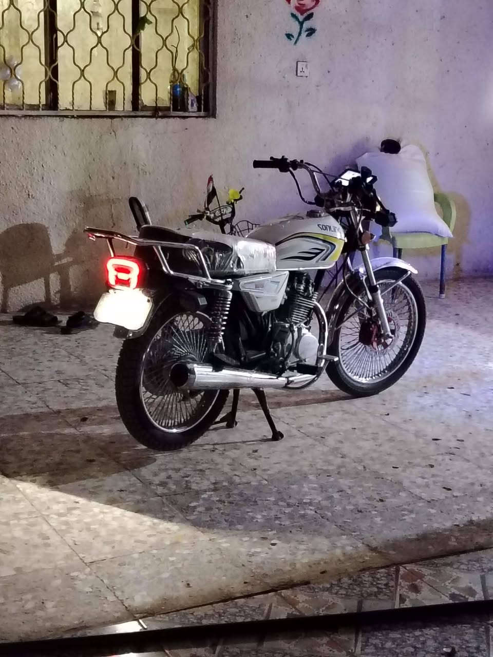 سلام عليكم تايكر سونك لبيع موديل ٢٥ ٥كير أوراق وكيل دراجه مكفوله كفاله عامه عقل رياضي شادله صلنصه نجمه دراجه احله من صور مكاني بابل نيل ***********سعر ٦٧٥ وبيه مجال كلش قليل
