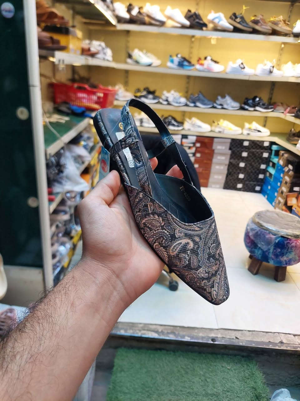 ب3.500  فقط 
تعزيله محل


**إذا كنت صاحب هذا الإعلان وتريد حذفه لأي سبب، رجاءا أرسل رسالة إلى الدعم الفني**