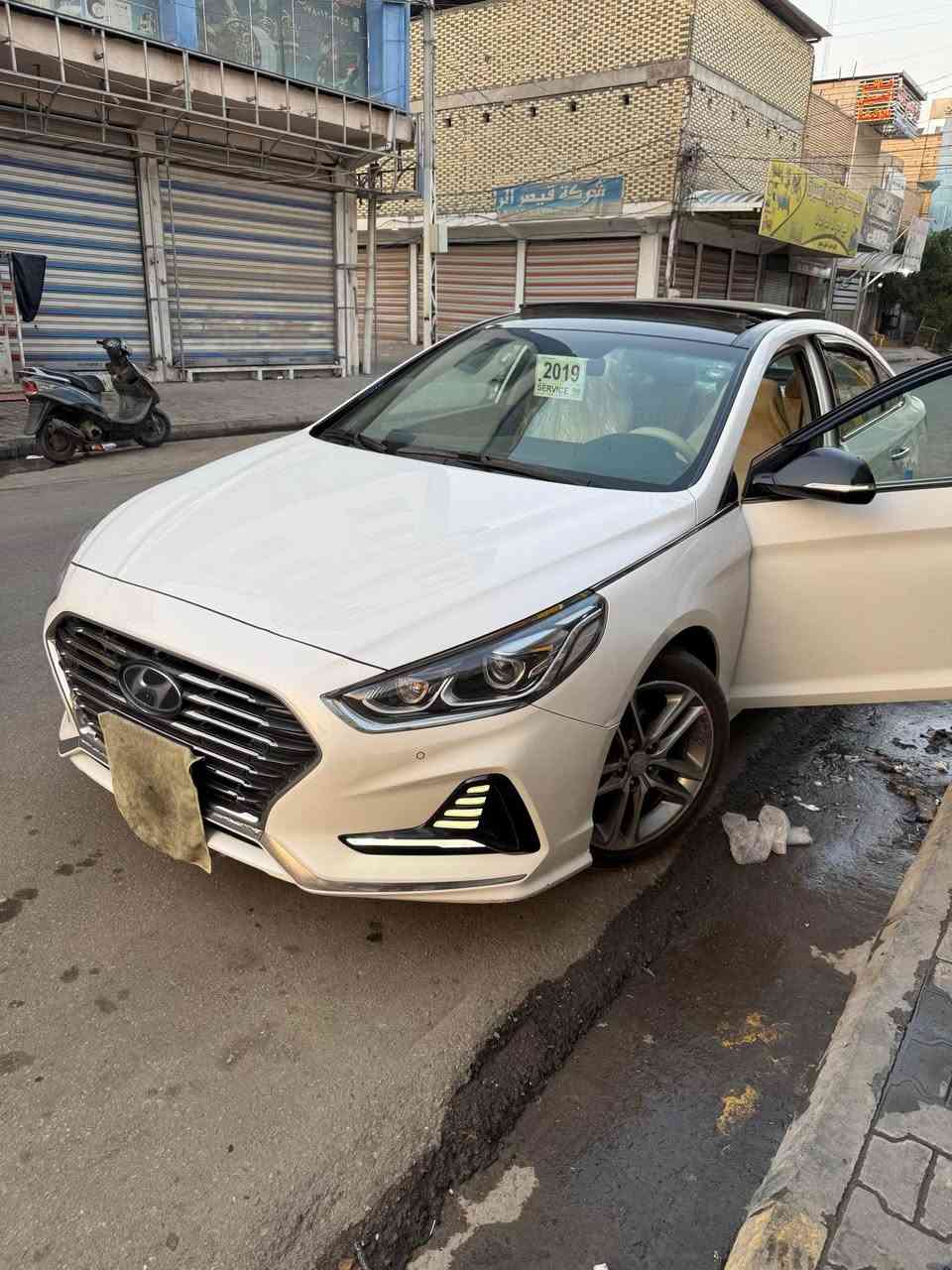 سلام عليكم 
للبيع سوناتا 19 خليجي 
ماشيه 68 الف 
اربيل تريد وكالة او مداور شرط 
فول مواصفات معرفه بدون ذكر 
اتصال 📞 *********** النجف, العراق
