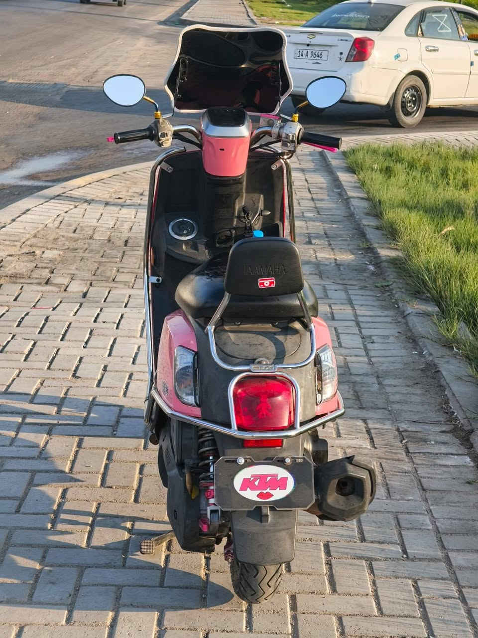 ماكس بوليسي يباني 2012 كفاله عامه ما مفتوحه بلاد من طول الطول  عليها شيال تصلي دبل خلفي رياضي فراك ابريك اصلي اصابع ابريك قبق عمبار سرعه 120 عينه كترونيه كفرات بلاد عليها درع سن ستيل اصلي خليه بريك خلفي سلف اشاير لايت عالي ناصي دراجه جديده البصرة المعقل سعر 1000خاص ***********
