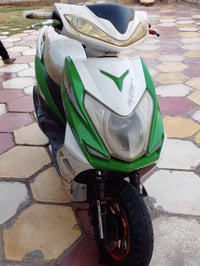 سكنس صيني للبيع  دراجه شغاله عوزها بس باتري  ابيع كوم حديد  ب150وبيها ...