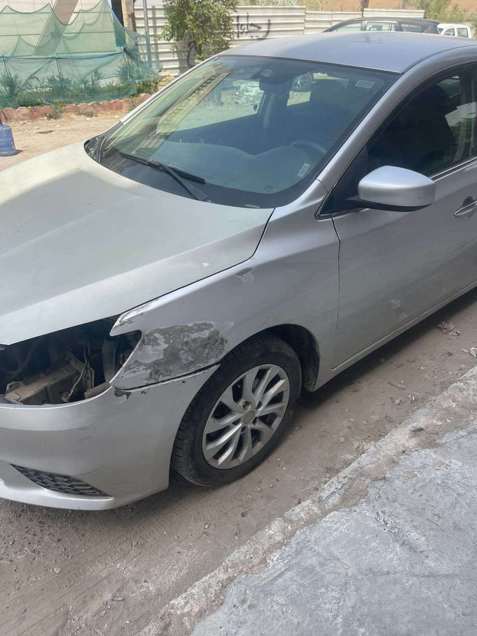 السلام عليكم 
لبيع نيسان سنترا 2019وارد امريكي
الضرر مثل ما موضح بلصور
ماشيه 160
بدون ايرباكات
كير مفتوح كيس شرط ادامه
محرك مكفول 
بصمه وبصه ابواب 
باتري جديد
تحكمات ستيرين
نضام ايكو
رقم وسنويه جديده
عنواني بغداد
السعر 95وبيها مجال
الاتصال على الرقم

‭0770 295 8602‬ بغداد, العراق
