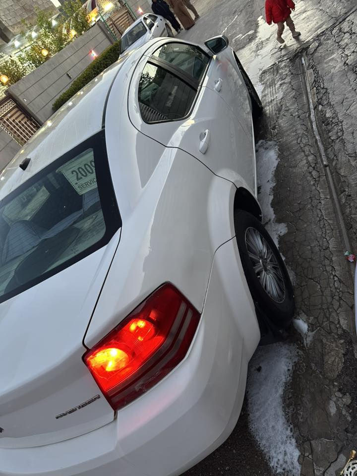 سلام عليكم دوج أفنجر موديل 2009. بيه طخه جاملق خلفي   كير و محرك ابلادي حجم 2400 السعر68بيه  مجال مكاني الفلوجه رقم الهاتف ***********
