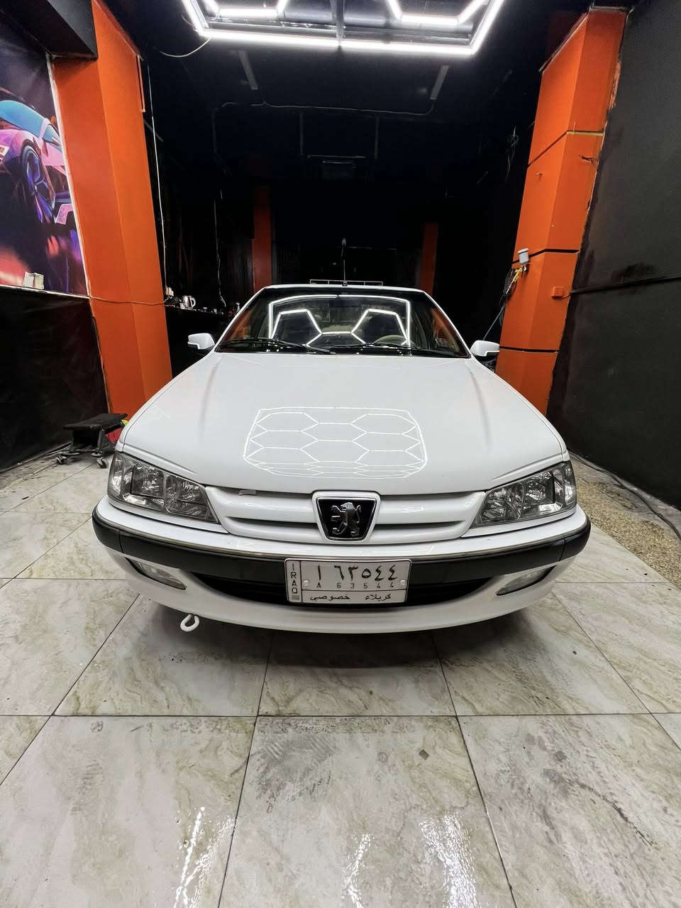 السلام عليكم
للبيع بيجو بابل موديل 2021
السيارة كفالة عامة من ضربة من محرك من كير 
بيهة منضومة غاز 
تحكمات ستيرن 
كامرة خلفية ￼
اشاير بالمري 
مغلفة من الداخل جلد 
شاشة اندرويد بولوتوث / وايفاي /gps
￼ حساسات 
السيارة بيهة طخة خفيفة كلش بالباب مال سايق متأثر موضحة بالصورة 
رقمهة كربلاء مشروع وطني تحويل ثاني يوم 
السعر 85 ورقة وبيهة مجال قليل للشراي للستفسار الاتصال /***********
