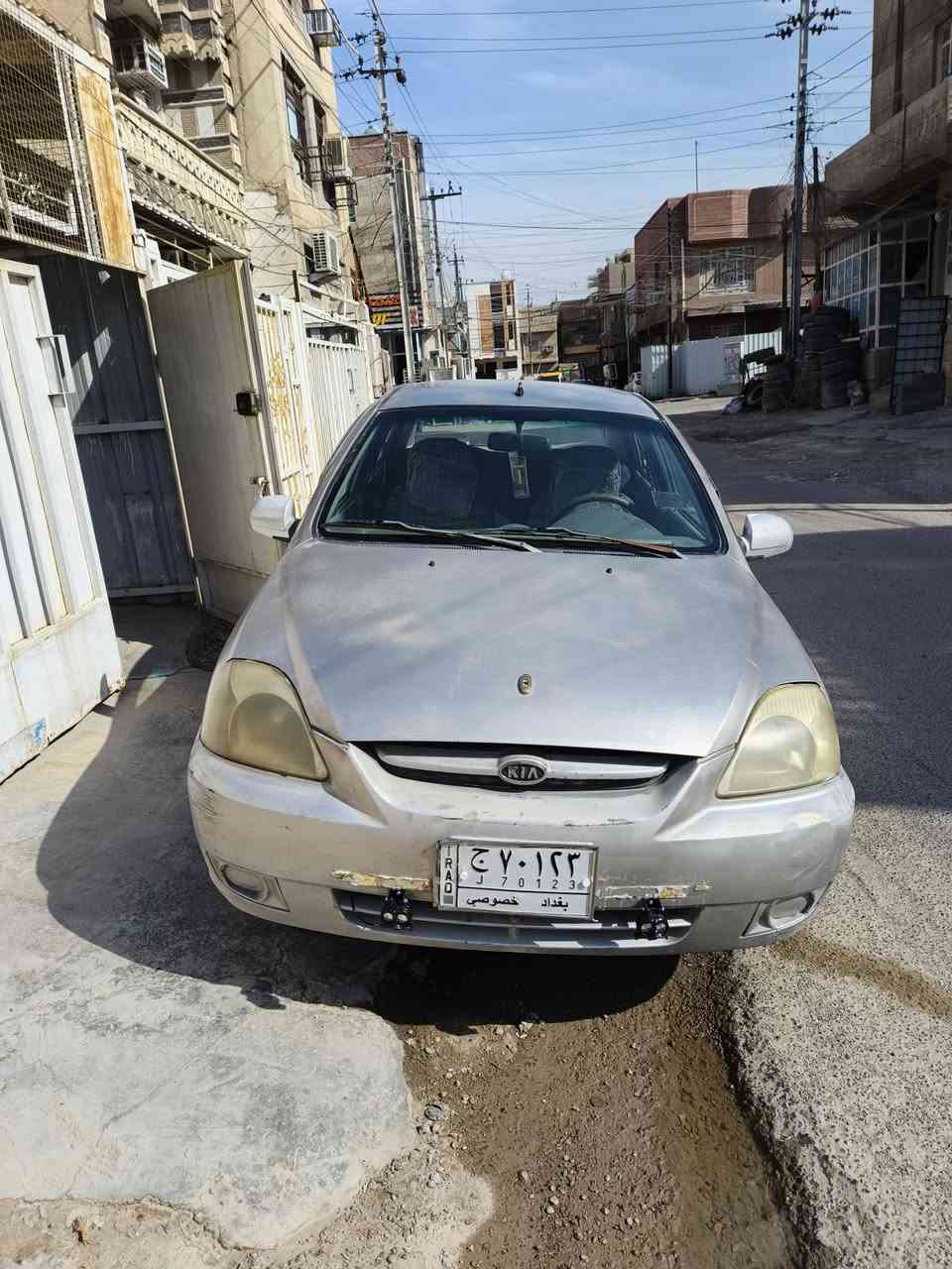 كيا ريو موديل 2004 
سعرها 40 وبيها مجال حق الجيه


**إذا كنت صاحب هذا الإعلان وتريد حذفه لأي سبب، رجاءا أرسل رسالة إلى الدعم الفني**