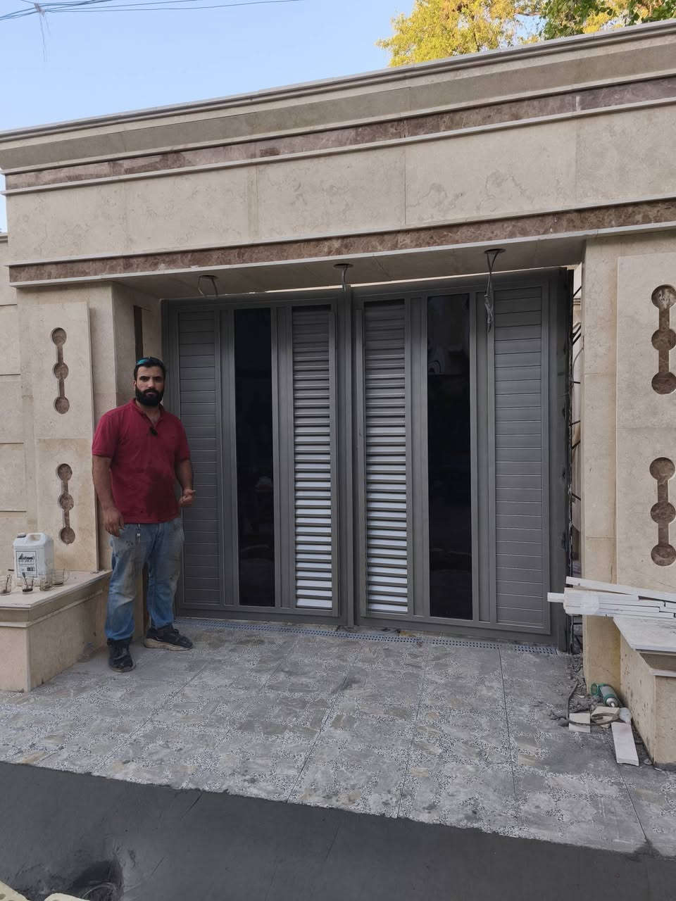 📐حداده حيدر الكناني
باسعار تنافسيه مستعدون كافه انواع الحداده🧑‍🏭
 ابواب🚪 شبابيك🪟 كرفانات🏪 محجرات ☑️سقايف كيسبان✅ غرف سندويج✅ سياج خارجي ✅ مراجيح ✅قمريات مطابخ ✅يتوفر لدينا احدث الديكورات التركية 🇹🇷 العمل داخل بغداد العنوان بغداد العبيدي ***********/***********
