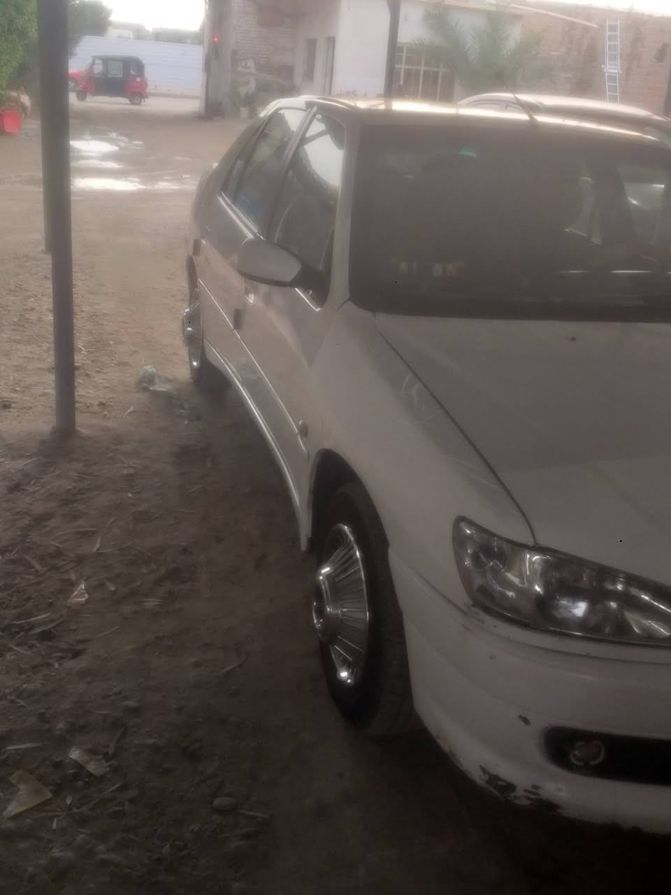 السلام عليكم بيجو فرنسي ٣٠٦ موديل ٢٠٠١ رقم بغداد مشروع وطني محرك كير مكفول مكفوله من الضربه بيهه قطعتين صبغ والباقي كفاله عامه ختم تاير صدر أمامي نضيف الخلفي نص عمر تبريد بس غاز السعر ٤٨ وبيها مجال ***********
