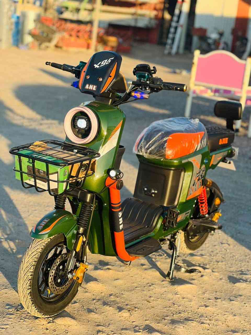 الـسلام عـلـيكم

تم وصــول مـاطورات شـحـن
جـديـد 
x900
R7
R9
R11

الـعـنوان.الـقـيارة قـريـة اچـحـله

رقم الهاتف .***********
