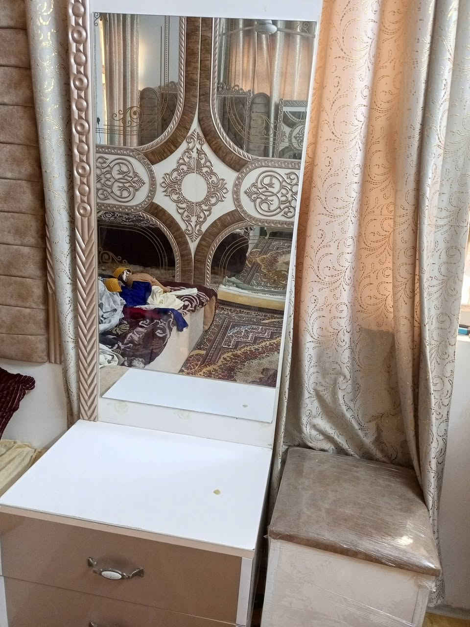 غرف تركية لبيع مستخدمه شهر نضفتهه90/100 شراي دخل خاص


**إذا كنت صاحب هذا الإعلان وتريد حذفه لأي سبب، رجاءا أرسل رسالة إلى الدعم الفني**