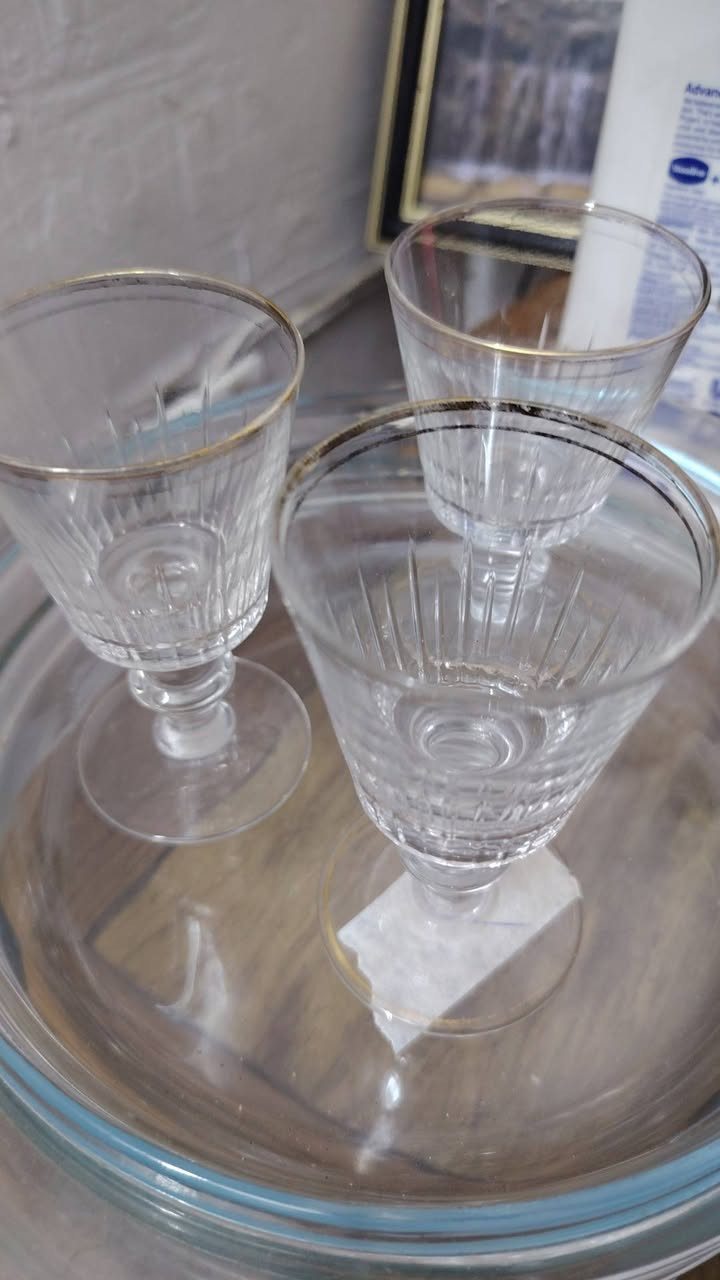 كولهن ٩ قطع او تم ب٧


**إذا كنت صاحب هذا الإعلان وتريد حذفه لأي سبب، رجاءا أرسل رسالة إلى الدعم الفني**