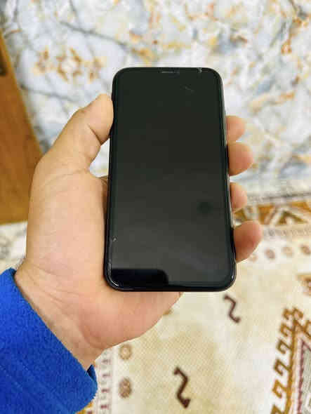 سلام عليكم ايفون ١١ مكسور الضهر ولباقي كلشي مابي ذاكره ٦٤ بطاريه ٩٠ ما مبدله بلاديه مكاني بغداد مدينه الصدر جهاز مال بيت سعره ٢٥٠ وبي مجال لطيبين 
رقمي ***********
