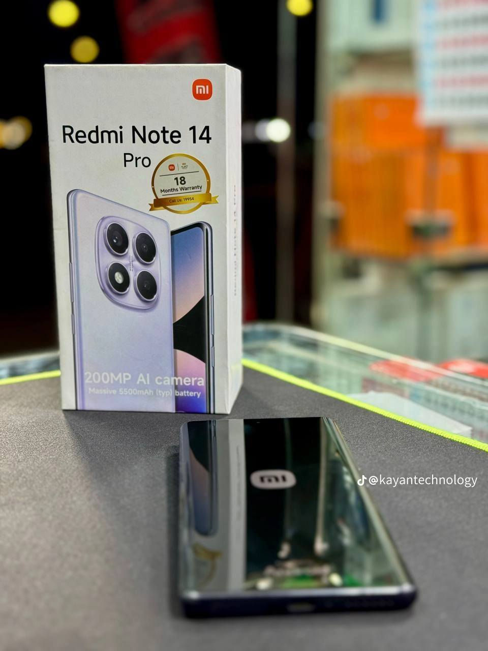 السلام عليكم جهاز للبيع ريدمي نوت 14 برو

مواصفاته:
شاشة AMOLED
الحجم: حوالي 6.67 إنش
الدقة: 1.5K
معدل التحديث: 120Hz (سلسة جداً)

📷 الكاميرات
الكاميرا الرئيسية: 200 ميغابكسل
كاميرا واسعة: 8 ميغابكسل
كاميرا ماكرو: 2 ميغابكسل
الكاميرا الأمامية: 16 ميغابكسل
🔋 البطارية
5500 mAh
شحن سريع حوالي 45 واط

تخزين: 256 أجيجابايت
📱 النظام
HyperOS المبني على Android
✨ مميزات إضافية
بصمة داخل الشاشة
مقاوم للماء والغبار (IP68 تقريباً)
صوت ستيريو
يدعم 5G


**إذا كنت صاحب هذا الإعلان وتريد حذفه لأي سبب، رجاءا أرسل رسالة إلى الدعم الفني**