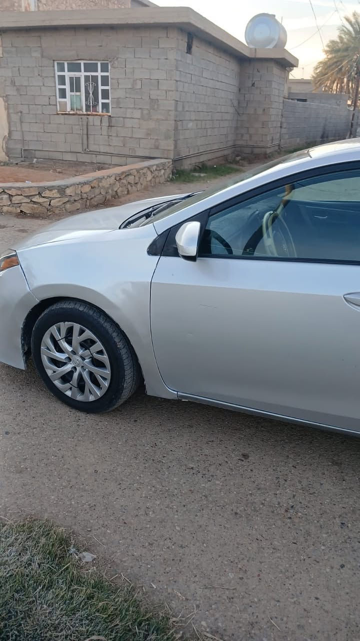 البيع كورله موديل 2017 أمريكي
حدثها جملغ وبنيد بدون دوخل 
وخشم جملغ صفحه ثانيه براسه هنا صارت عندي 
رقم شمالي 
ماشيه 120
 معروفه كورله موصفتها 
تبريد تدفئ شغال 
سياره نضيفه خير من الله مال بيت 
سعرها 130وبيها مجال 
اتصال ***********
