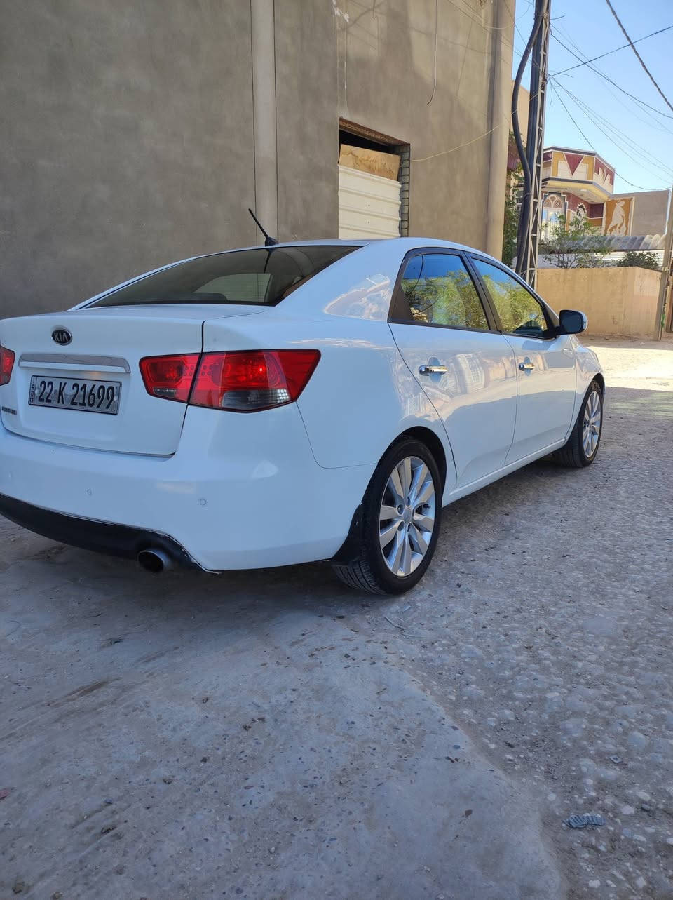 السلام عليكم 

كيا سيراتو خليجي موديل 2013 رقم اربيل دولي مكينه 2000 دوش استيراد خاص تحكم جهتين شفتات استيرن ويل كب رياضي بيه صبغ ربع الجاملغ الخلفي السعر 110 وبيه مجال قليل مكاني بابل ***********//***********
