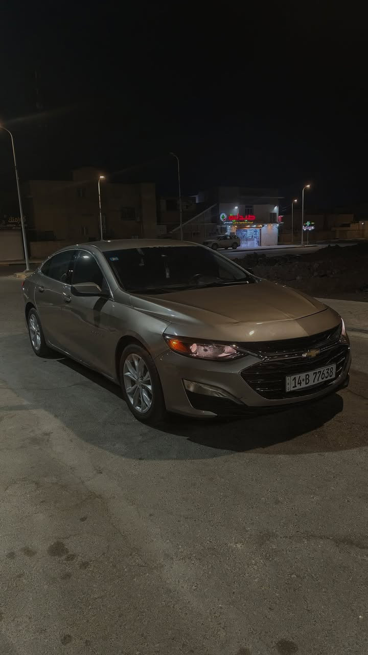 السلام عليكم سياره ماليبو 2023 للبيع ♥️
رقم الانكليزي معوقين (معوقها صاحبي) + سنويه جديده لسنة 2028+ وكاله عامه + هزه جديده 

مواصفات السياره الماليبو معروفه : 👇🏻
محرك 4 سلندر 1500 تيربو  
بصمه / رادارات امامي /توقف ذاتي / تحديد مسار / مثبت سرعه / شاشه كبيره تدعم Android Auto/car play وتبريد لمس / تشغيل عن بعد / 3 وضعيات قياده / كشن كهرباء / هاند بريك بصمه / لدات امامي نهاري / كشنات تدفئه / تبريد مناخي منفصل خلفي وامامي / 

حادث السياره :
جاملغ وبنيد تبديل + صبغ / بارد بجاملغ الايسر / بارد على كد شبر باب السايق / ورصعات بسيطه 

اضافات السياره :
راديتر مكثف جديد اصلي / ادامه كامله للمحرك بلكات ونوزلات ومجاول  تيربو جديد حداده من طول للطول جديده تخم تايرات جديد ادامه لمنضومه لتبريد كامله 
السعر : 110 ورقه وبيها مجال 
 العنوان: البصره ابي الخصيب
للاتصال او واتساب : ***********
