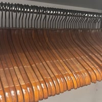 تعاليك عدد 100 لو 120 كلهم ع 100 الف جدد استخدام مره واحده  ستاند يطول...