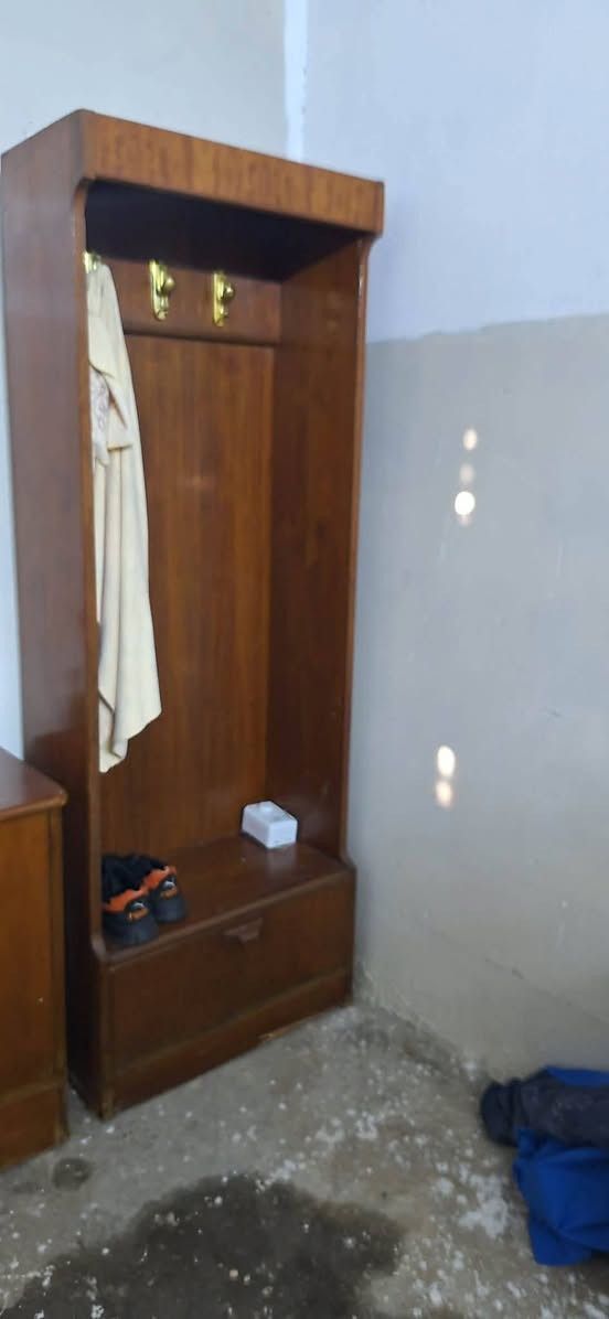 غرفه نوم صاج السعر 300 وبيها مجال
العنوان حي عدن


**إذا كنت صاحب هذا الإعلان وتريد حذفه لأي سبب، رجاءا أرسل رسالة إلى الدعم الفني**