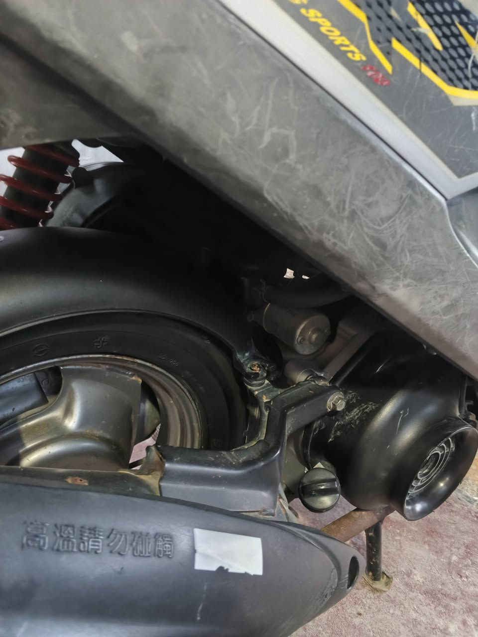 للبيع ماكس مكفوله كابريتر وسلف بلادي
دراجه كلها بلاديه مال رمبه رايدها 850وبيها مجال قليل كلش
مكاني بلشهداء البياع ولشراي يتصل ***********
