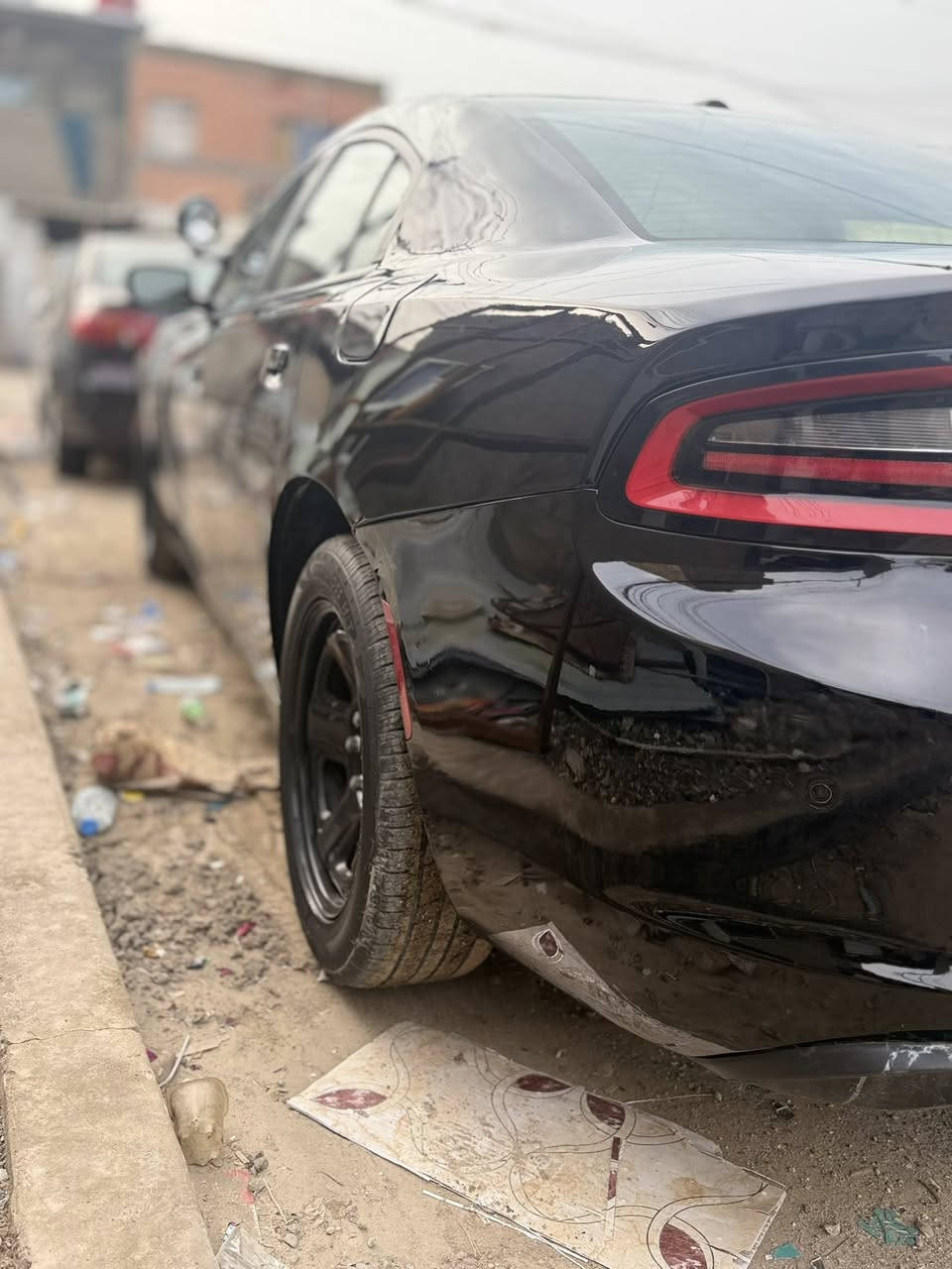 سلام عليكم للبيع جارجر بوليسي 2023 مكينه 5700ccكير تعليك ضررجاملغ خلفي جهت السايق رقم بغداد بسمي تحويل ثاني يوم سعر 220/بيه مجال ***********
