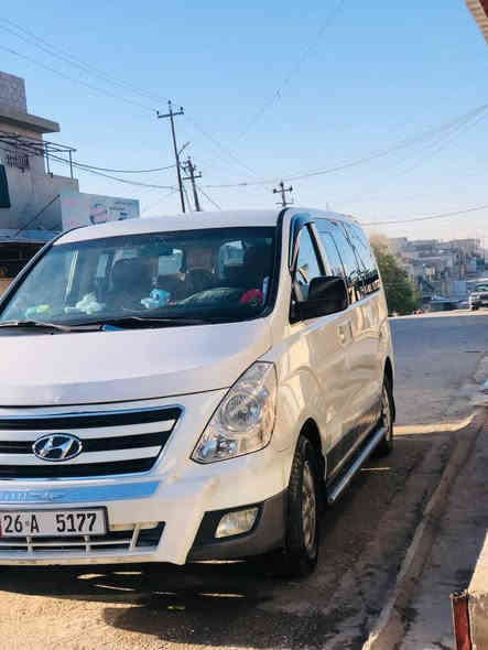 السلام عليكم 
استاركس للبيع 2009 
رقم صلاح الدين دولي بدون ضرر عدا تعديل بسيط ع البارد بقبق الصندوق وبراس الجاملغ الخلفي 
محرك معمر رايمن قبل شهرين 
كير شرط 
طخم تواير وره وكدام جديد 
تغليف كشنات جلد 
سياره جاهزه واحلى من الصور 
السعر 155 
ابيع تحويل وكاله ما اسوي 
***********
***********
