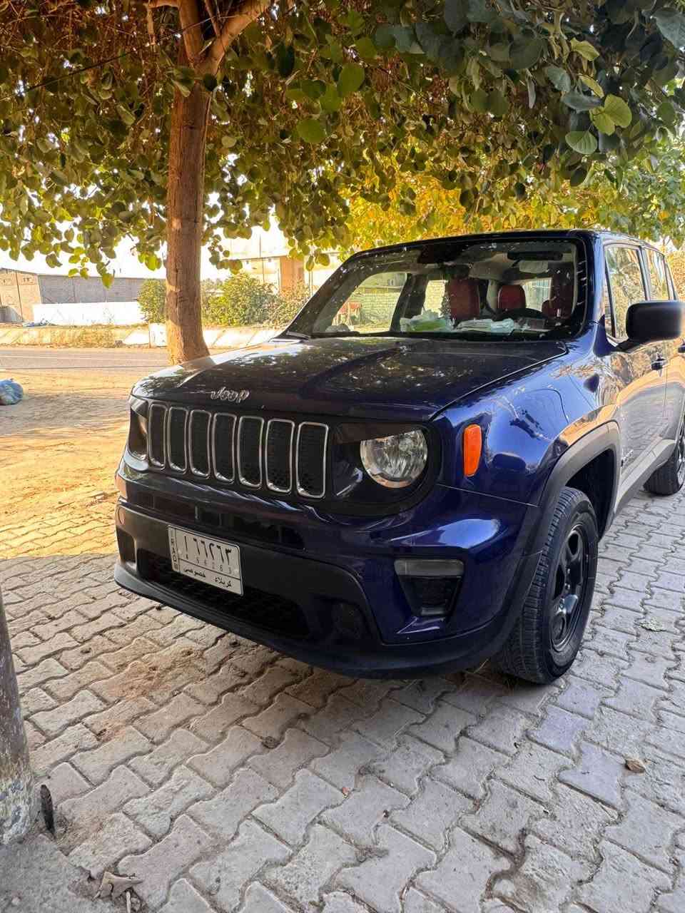 جيب رنجيد 2020 بأسم والدتي   سياره حلوه ومرتبه وجاهزه ونضيفه كلش ماشيه 35 محرك وكير وتبريد وحداديه كلشي تمام بصمه تشغيل وابواب تشغيل عن بعد كامرا دواره خلفيه شاشه بيه مواصفات اخرى تفاصيل اكثر اتصال ***********
