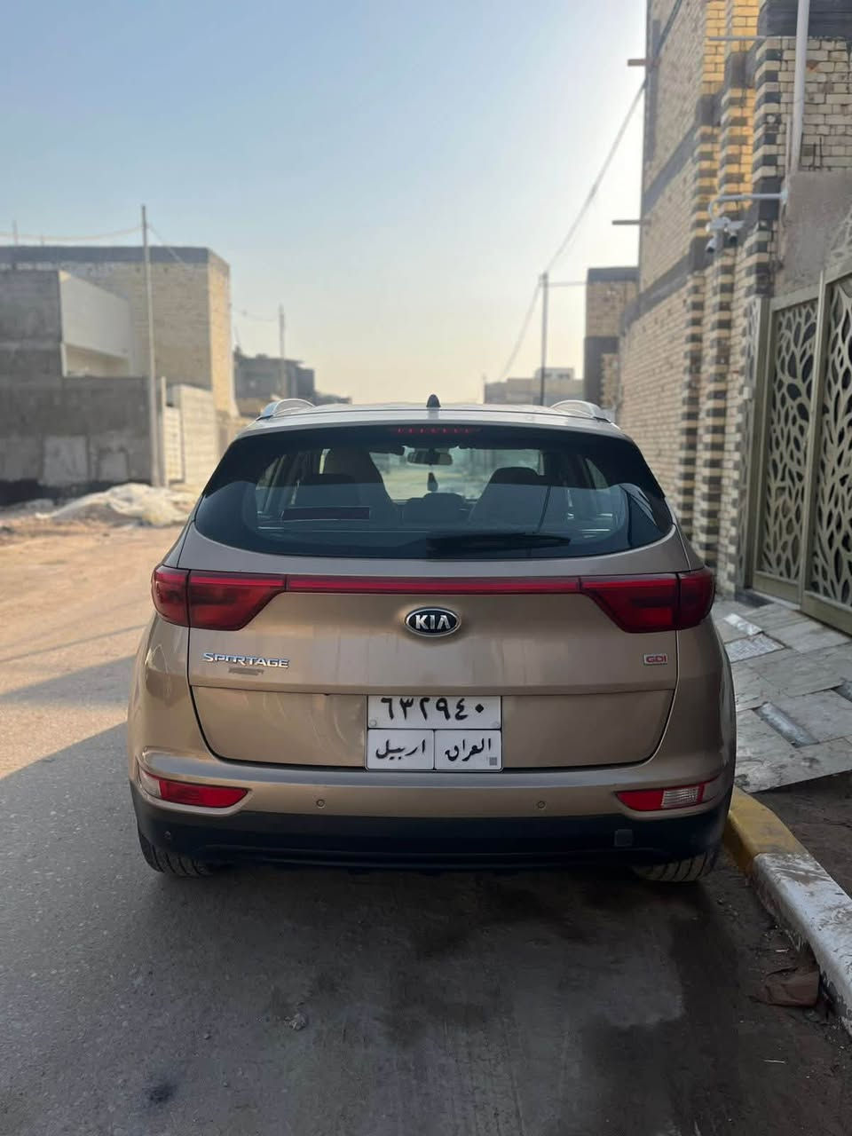 كيا سبورتاج موديل 2019 وارد خليجي
المواصفات تبريد خلفي تحكمات ستيرن بردة خلفية اشارات بالمري شاشة ….
مكينة 2000 GDI
ماشية 200 الف 
بيها جاملغ الايسر الامامي مبدل 
السيارة باسم شركة وكالة سنويتها منتهيه صار شهر وديتها سويتلها هزة جديدة كاملة يعني تروح كبل تجدد سنوية 
رقمها اربيل 
مكانها بصرة ابو الخصيب 
للتواصل ***********
ان شاء الله السعر مناسب
