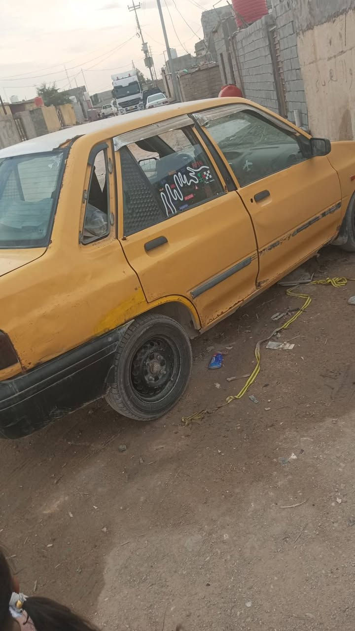 سلام عليكم سايبه مديل 14 رقم بصره صدامي مكينه وكير جدد تخم تاير جديد عوزه حداده وشويه ترتيبات كهربائيات شغالى غرفته حلوه نضيفه السعر 12 وبيه مجال رقم اتصال ***********
