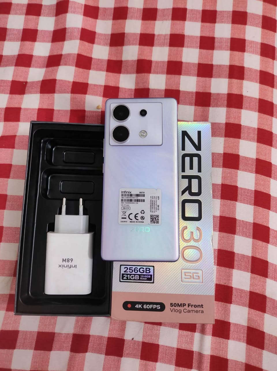 انفنكس زيرو 30 فايف جي 5G ذاكرة 256/رام 21 جهاز اخو جديد ستخدام قليل غراضه كامله شاحنه 68W كاميرا 4k شاشه 144 هيرتز مراوس هونر اكس 9c لو d بيع 260 مكاني نجف ***********
