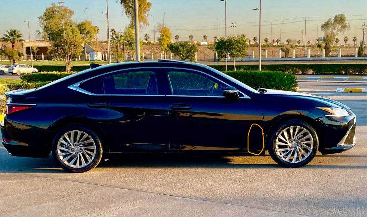 لێگزز 2022 مواسەفات es350
ماوەی ڕۆشتنی(٤٦)کیلۆمەترە 
تەنها دوو جێگای ساردە کوتە 
لە وێنەکان نیشانم کردوون بێ بۆیاغە.
مواسەفات: ڕادار کوشن ساردو گەرم سوکان 
هیتەر خەتی جادە و دەبڵ ماوس
سەیارەکە زۆر جوان و بێ کێشەیە 
هەموو گیانی بەشەرتە.

سـعـر : لە کۆمێنت داوابکە ڕاستەوخۆ بۆت دێت 📥 

گێر و مەکیەنەی بەشەرت 
هیچ کێشەیەکی تێدا نییە 

ژمارەی خاوەنەکەی 
***********
***********
