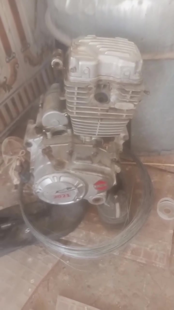 حله نادر الثانيه سعر 100
***********
