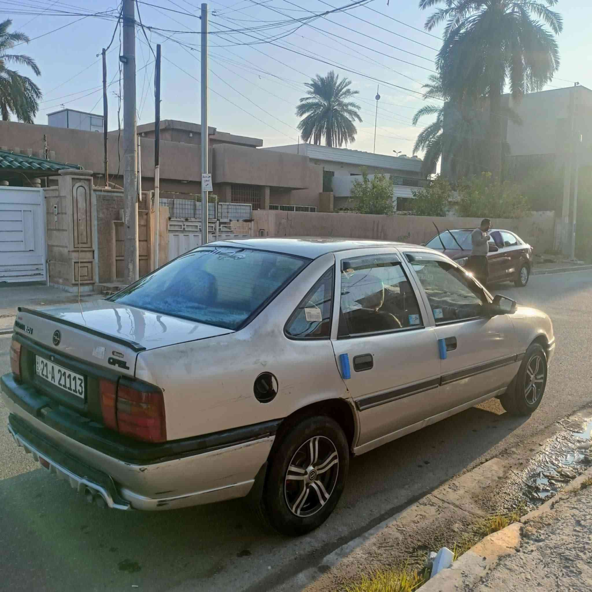 (السلام عليكم من رخصة مدير الكروب المحترم للبيع اوبل فكتره موديل 91 مكينه الفين خير من الله دواخل مسجل سماعات السياره مال جناي رقم سليمانيه شرط التحويل صالنصه جديده  كهربائيات بطاين كله جديدالسياره خير من الله مكاني بغداد 17 سويب دور السلام السعر 35 ومجال بسيط حك الجيه رقم  ‏‪0781 655 7967‬‏)
