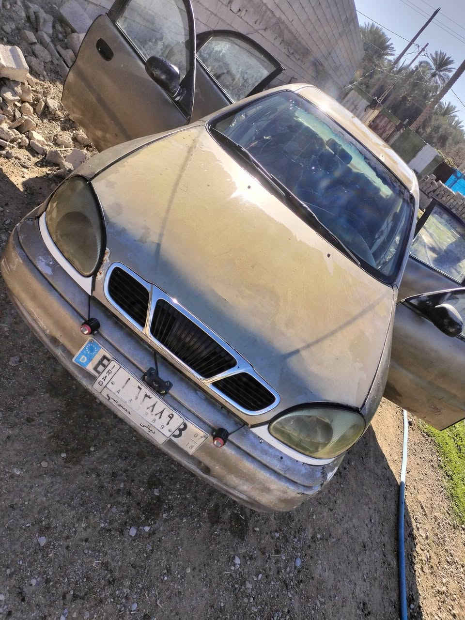 دايو لانوس  للبيع
موديل 2001

مكينه بيها تبخير 

والباقي واضح بل فديو 

سياره  بسمي تحويل مباشر سنويه جديده 
السعر 20وبيها مجال 
مكان السياره ديالى الخالص 

***********ما متوفر على الفيس
