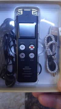 جهاز تسجيل محاضرات ومقابلات صحفية .. يكفي لتسجيل ٤ ساعات متواصلة في ال...