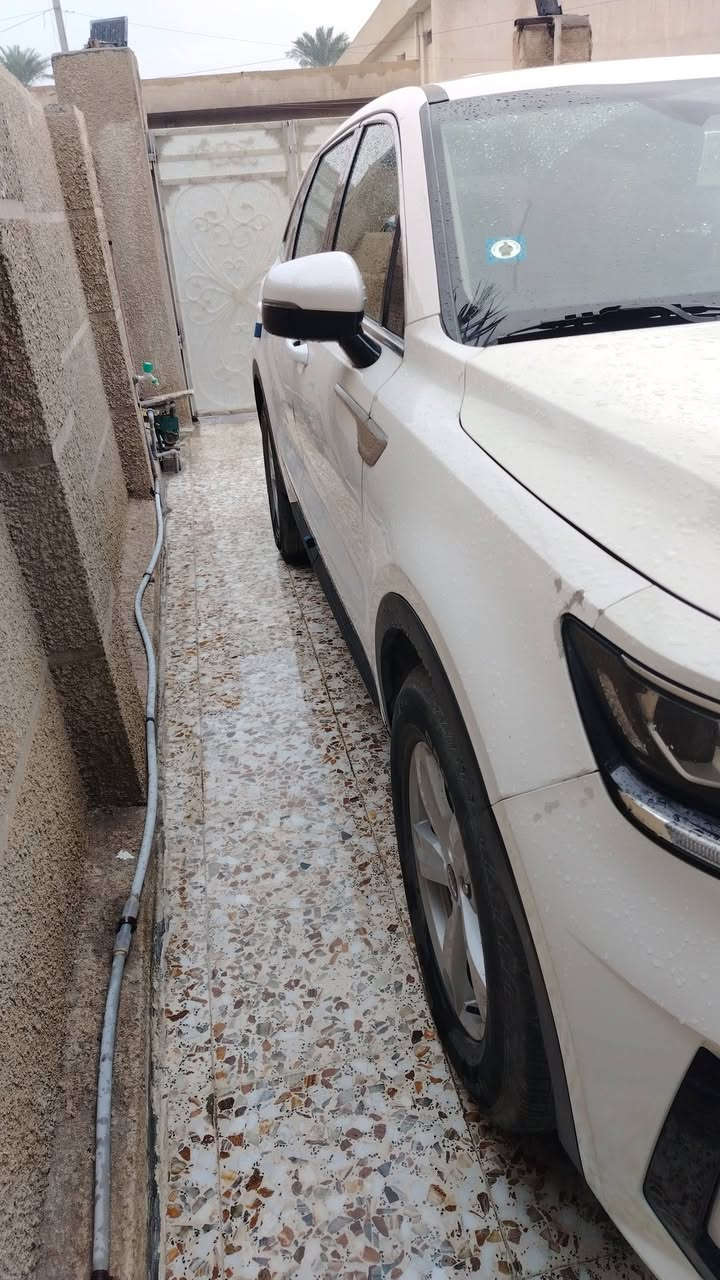 كيا سورنتو موديل 2022 وارد أمريكي حادثها بنيد مصبوغ فقط سيارة جديدة ماشيه 26 كيلو متر جاهز من كل شي السعر 22 الف دولار بسمي بغداد تحويل مباشر رقم الجوال ***********
