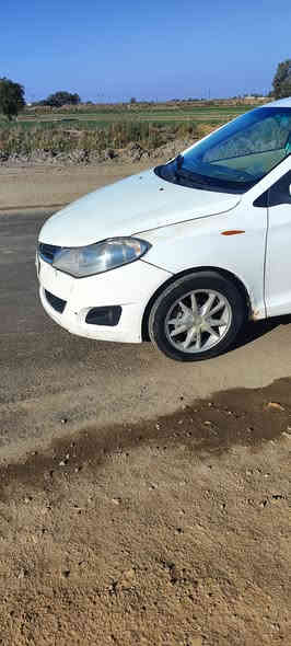 للبيع شيري فلاوين 2013 سياره نضيفه كير ومحرك نضيفات صدر جديد تايرات نضافتهن 70 ب 100 سياره حلوه ونضيفه تجي تشوفه وتقتنع بيه وتشلع عيوني السياره عليه غرامه ورقتين  السعر 30وبيه مجال مكانه الديوانيه قضاء سومر  للاستفسار ***********
