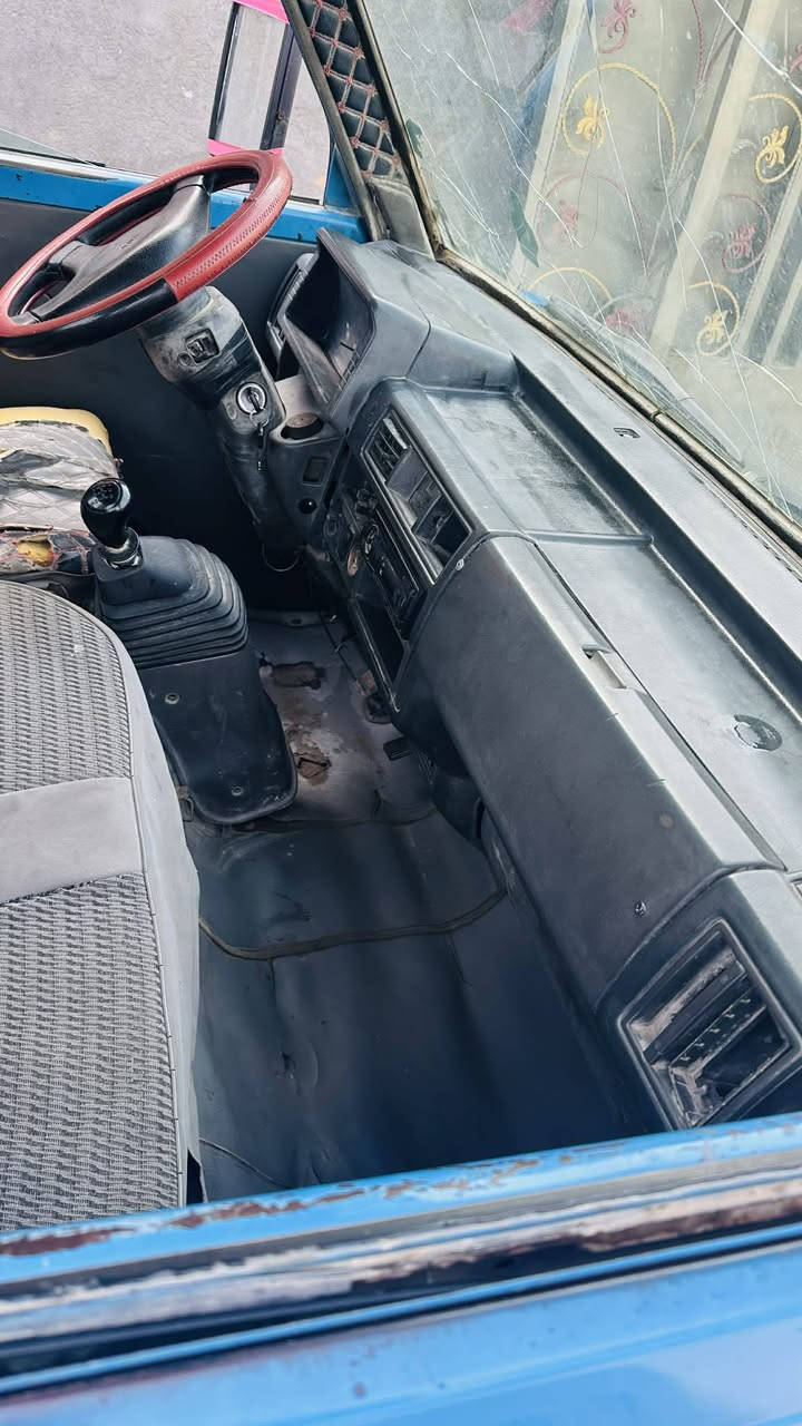 السلام عليكم كيا ديالى سنويه لل 29 وكان بغداد المعامل السعر 38 الشراي ينتصر ***********
