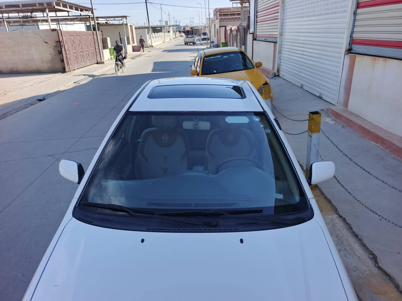كورلا بيكاتشو جديدة ٢٠٠٧ محرك ١٨ بدون صبغ ماشية ١٨٦ سنويه لل٣٠ بأسمي دفتر بنزين بيها فول مواصفات طخم تاير جديد كلشي بيها بالشرط السعر ١١٥
*********** مكاني الحويجة
