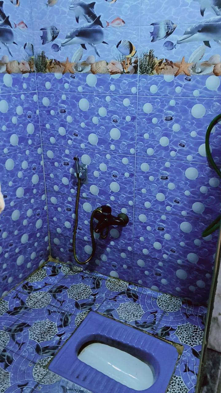 بيت 100طابو صرف حي الفدءشارع ابولبنان خدمات متوفره مدارس تبليط مقاطعه 22بيع أو مراوس حسب إقناعه مداور ثاني يوم ***********
