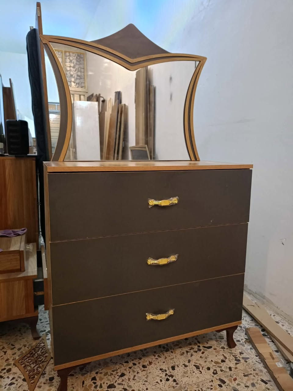 غرفة تركي 🇹🇷 مستخدام 5 قطع  ✨✨
نضافه 90 💯
سلايت  💖
السعر 400💖💸
مع شد🪛 ونقل 🚚  مجاني  داخل بغداد  محافظات بكروه


**إذا كنت صاحب هذا الإعلان وتريد حذفه لأي سبب، رجاءا أرسل رسالة إلى الدعم الفني**