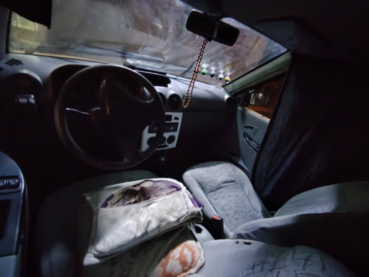 السلام عليكم سايبه رقم كربله صدامي بدون راعي مكفوله من السرقه والعشائر مكينه وكير خير من الله سايبه شغاله وكلشي مابيه سنويته موجوده السعر 10 اوراق المكان كربلاء طوريج رقم الهاتف ***********
