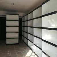 نزلة الجسر السريع • فاترينات خشب ثقيل • ٤ وحدات