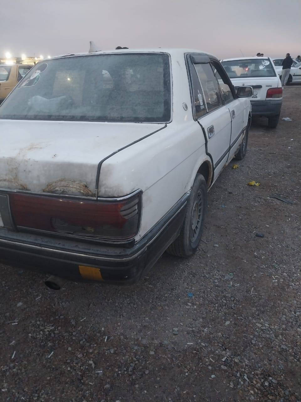 السلام عليكم سيدان موديل 91 سياره كفاله من ينقص والنقل والضربه مكينه جديده قير جديده سياره اسيا ترتيب السعر 25 العنوان بصره مركز مدينه الاتصال***********
