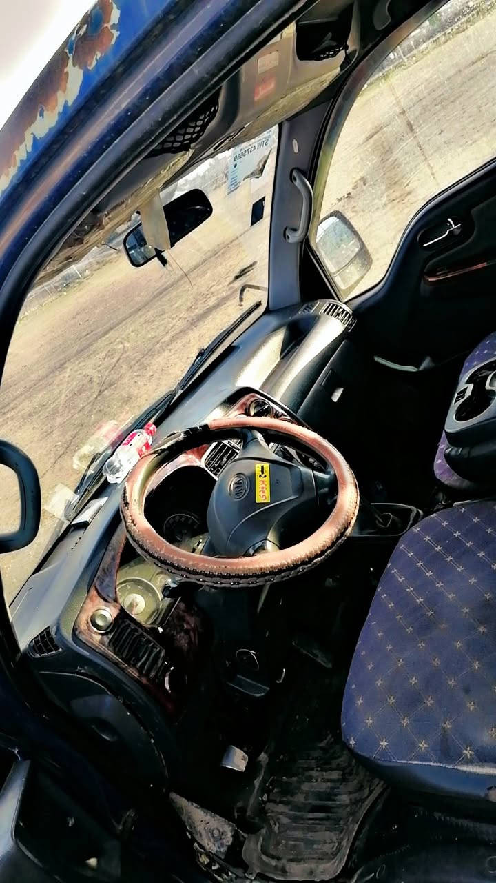 سلام عليكم ورحمة الله كيه بنكو موديل 2007سياره كامله شاصي شرط رقم كركوك مشروع وطني لحد28 محرك محور حصه كاز كركوك السياره خالي من الحادث بيه فد شي بصيط تدفئه تبريد كله شغاله كهربائيات كامله السعر78بيه مجال شرط التحويل للتصال***********مكان السياره كركوك
